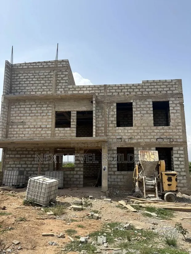 Building Contractor · Photo 1