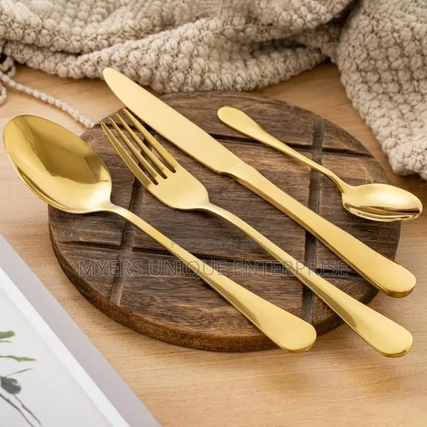 Complete 24 Pieces Cutlery Set for Home Kitchen,etc · Photo 1