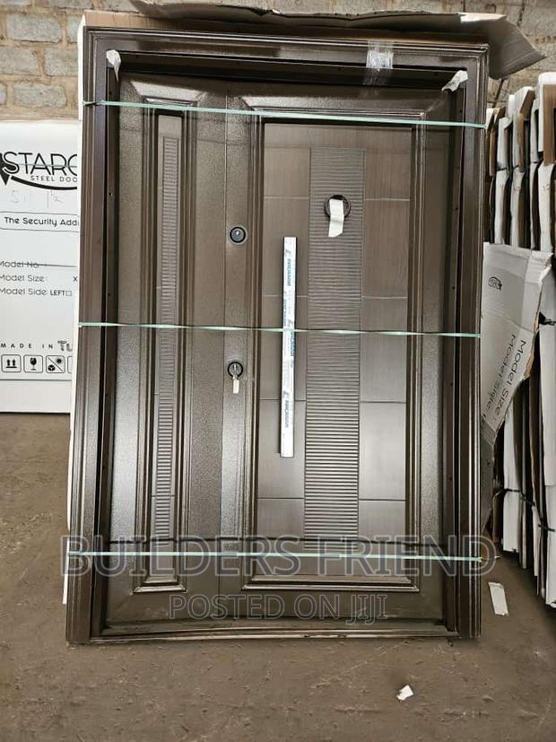 Turkish Classic One Half Entrance Security Door Complete · Photo 1