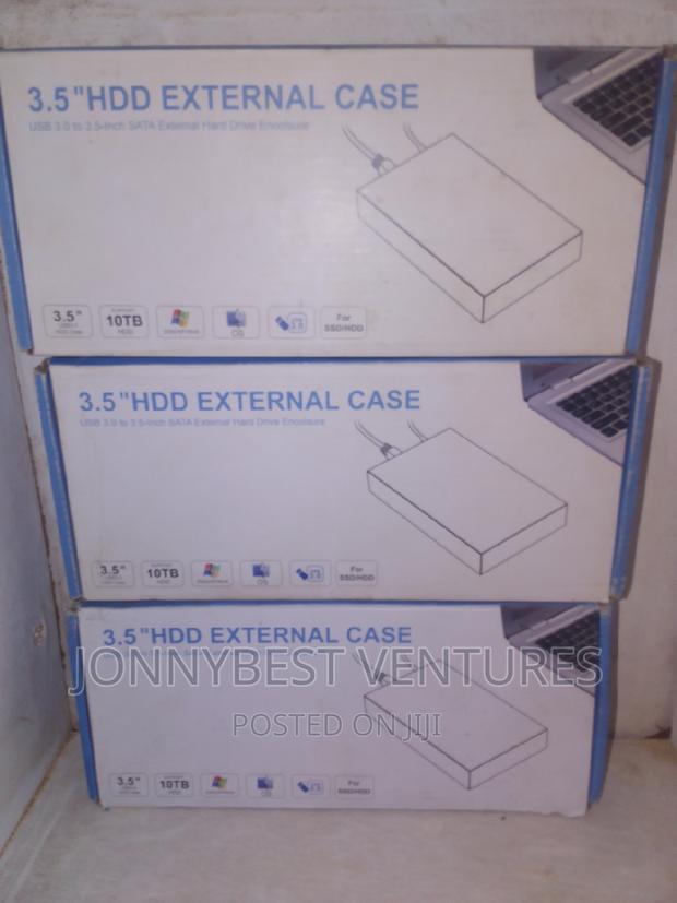 3.0 Desktop Hard Drive Case · Photo 2