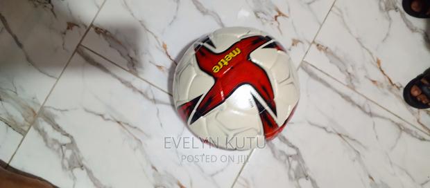 Mitre Balls · Photo 6