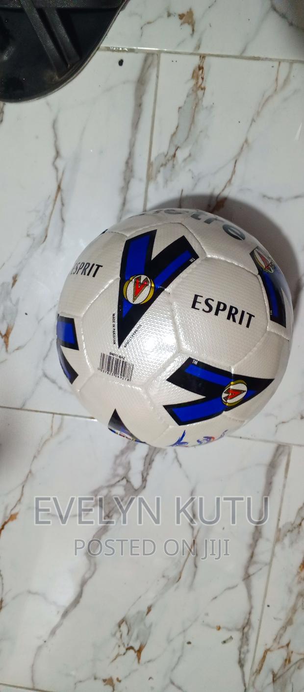 Mitre Balls · Photo 7