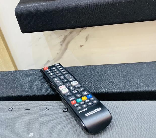 Newly in Stock Samsung Electric Remote Control, Black. · Photo 1