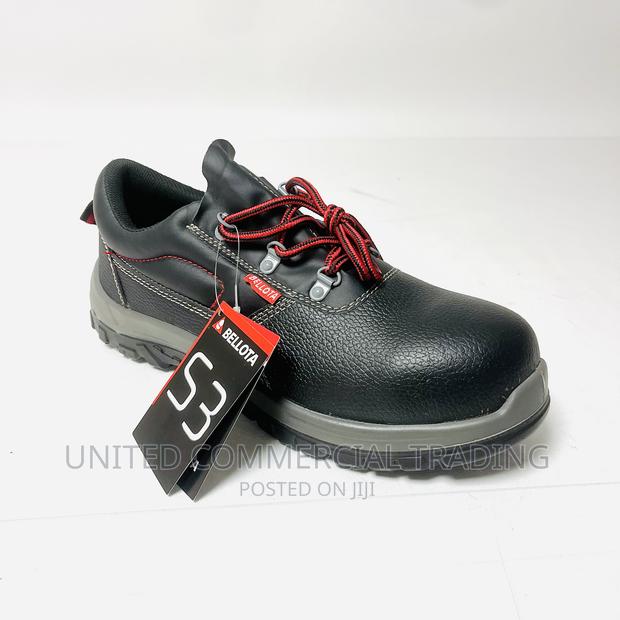 Bellota Low Safety Shoes · Photo 1