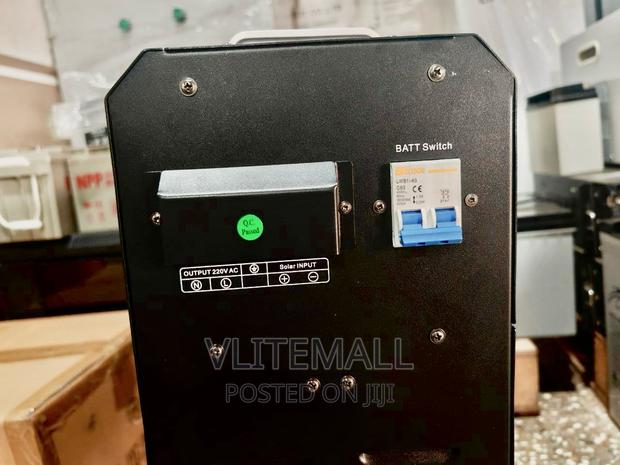 Galaxy 2000W Solar Generator · Photo 1