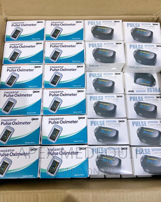 Finger Tip Pulse Oximeter Quality · Photo 2