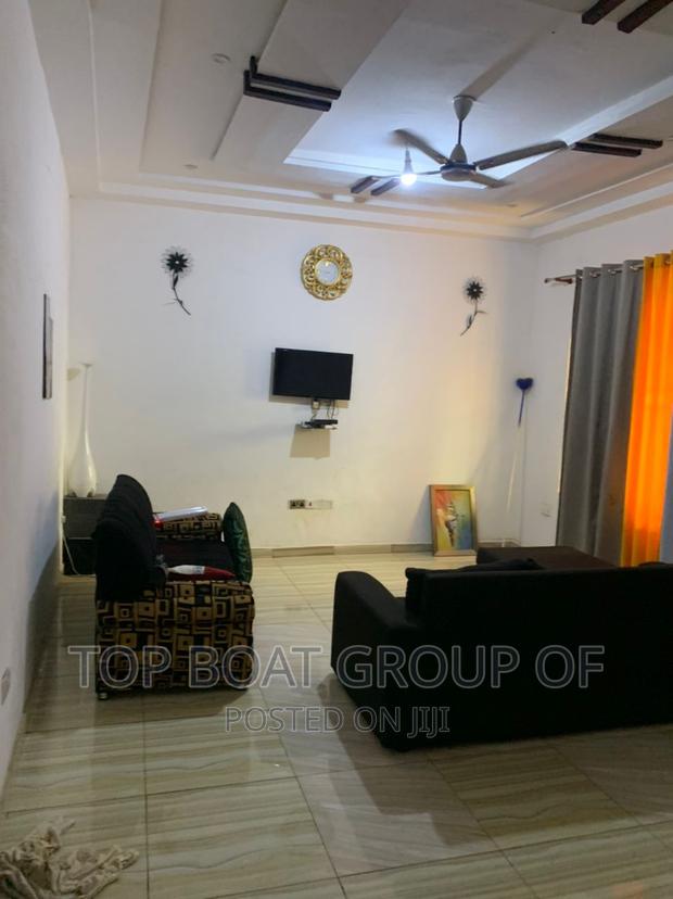 Furnished 4bdrm House in Top Boat Estate, Kumasi Metropolitan for sale · Photo 3