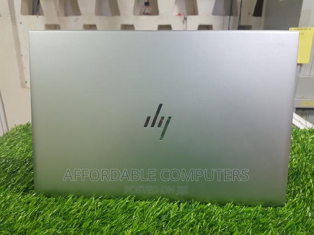 New Laptop HP EliteBook 830 G7 8GB Intel Core I5 SSD 256GB · Photo 1
