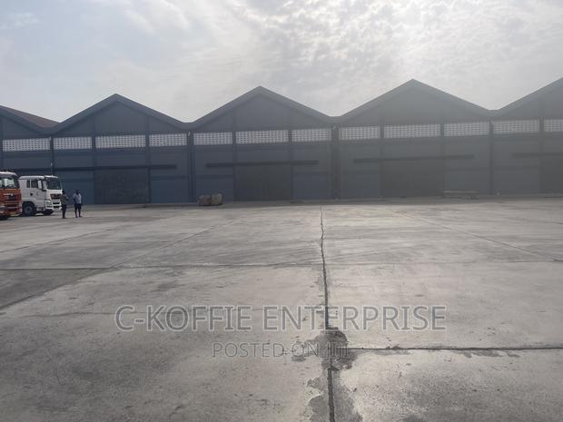 1000sqm Warehouse at Tema-Valco Roundabout for Rent · Photo 1