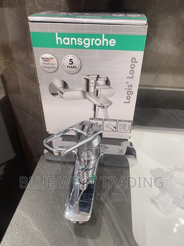 Hansgrohe Bathtub Mixer - Hansgrohe Telephone Shower · Photo 3