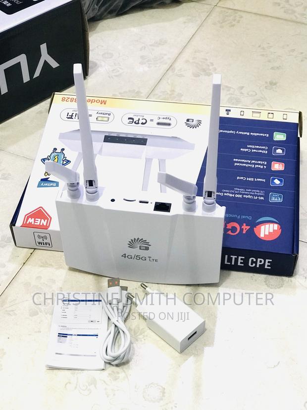 4g/5g Wireless Dua Function Chargeable Router · Photo 1