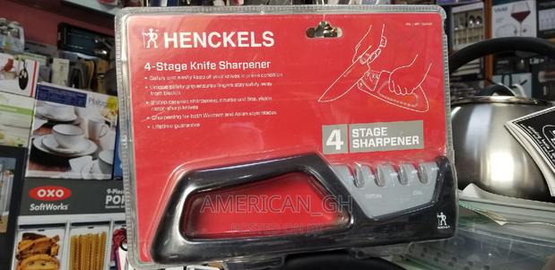 HENCKELS 4 Stages Knife Sharpener · Photo 3