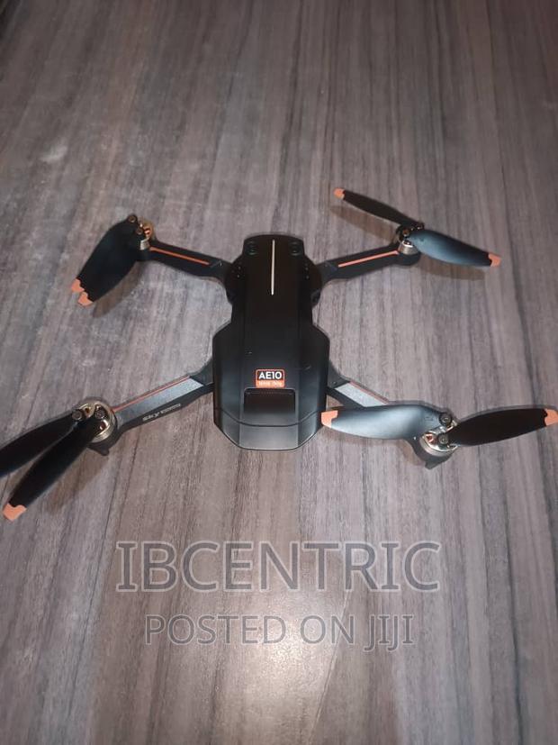 New AE10 Mini Folding Quadcopter Dual Camera Drone · Photo 6