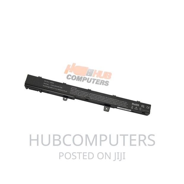 Asus AS-X451 Battery · Photo 1