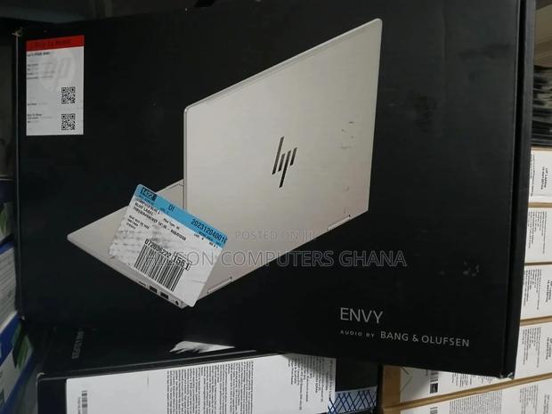 New Laptop HP Envy 14 8GB Intel Core i5 SSD 512GB · Photo 4