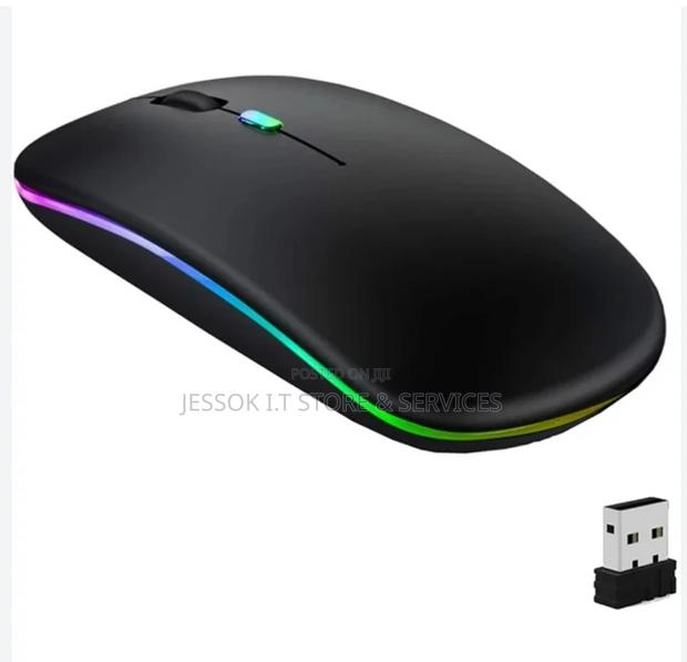 Rechargeable Wireless Mouse With RGB Colors · Photo 1