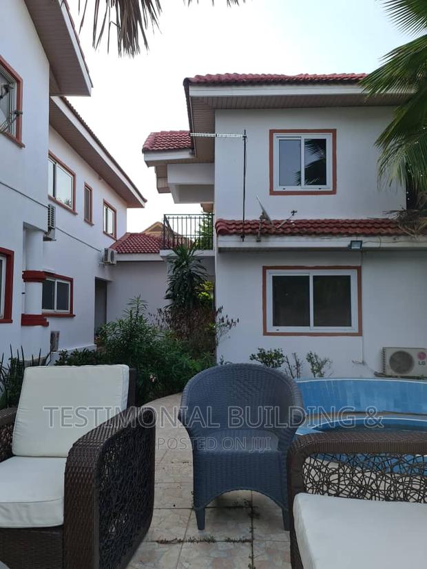 Furnished 5bdrm House in Testimonial Building, East Legon for sale · Photo 1