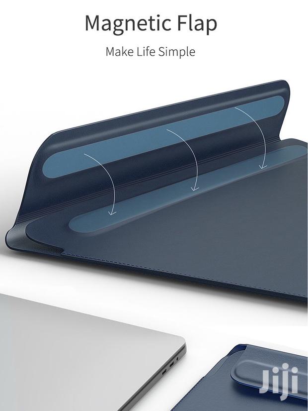 15 Inch Macbook Pro Leather Sleeve · Photo 2