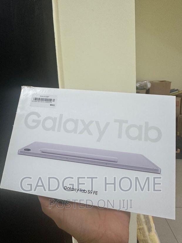 New Samsung Galaxy Tab S9 FE 128 GB Gray · Photo 2