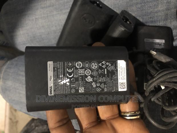Original Dell Small Pin Laptop Charger 45w Uk Used · Photo 3