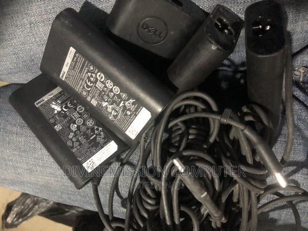 Original Dell Small Pin Laptop Charger 45w Uk Used · Photo 2