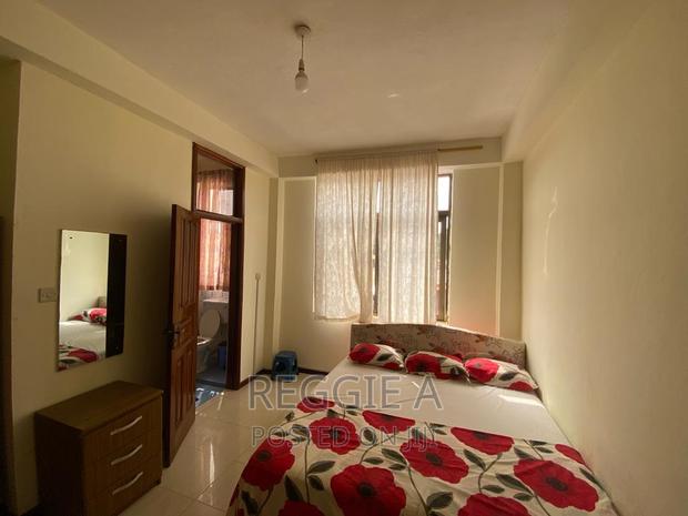 A 3-Bedroom Fully Furnished Flat. Short /Long Stay · Photo 6
