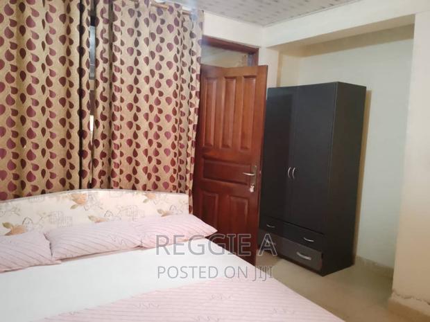 A 3-Bedroom Fully Furnished Flat. Short /Long Stay · Photo 8