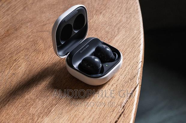 Samsung Galaxy Buds 2 Noise Cancelling ANC Earbuds · Photo 2