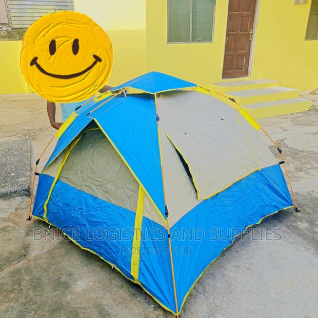 3 Person Automatic Tent, 2 Windows · Photo 3