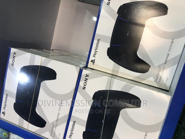 Ps5 Original Game Pad. Black Color · Photo 3
