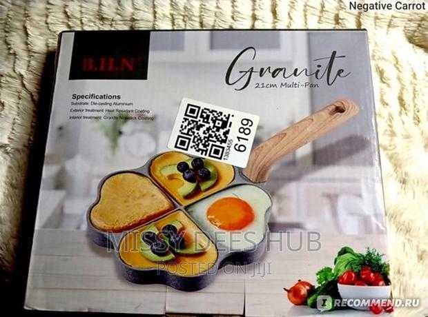 4 Heart-Shaped Frying Pan · Photo 1
