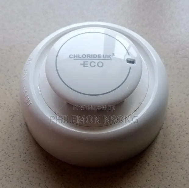 Chloride UK Eco Conventional Smoke Detector. · Photo 1