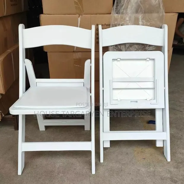 Thick Gladiator Folding Chairs · Photo 1