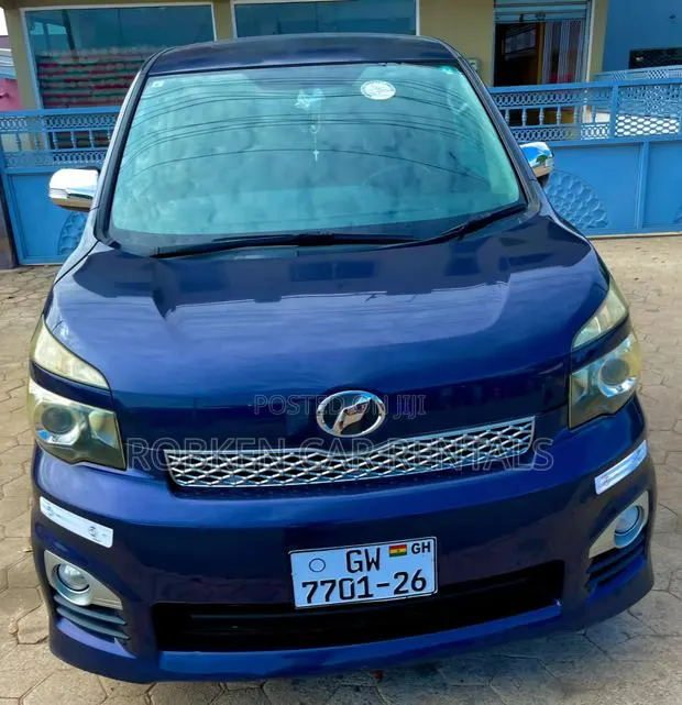 For Rent - Toyota Voxy · Photo 1