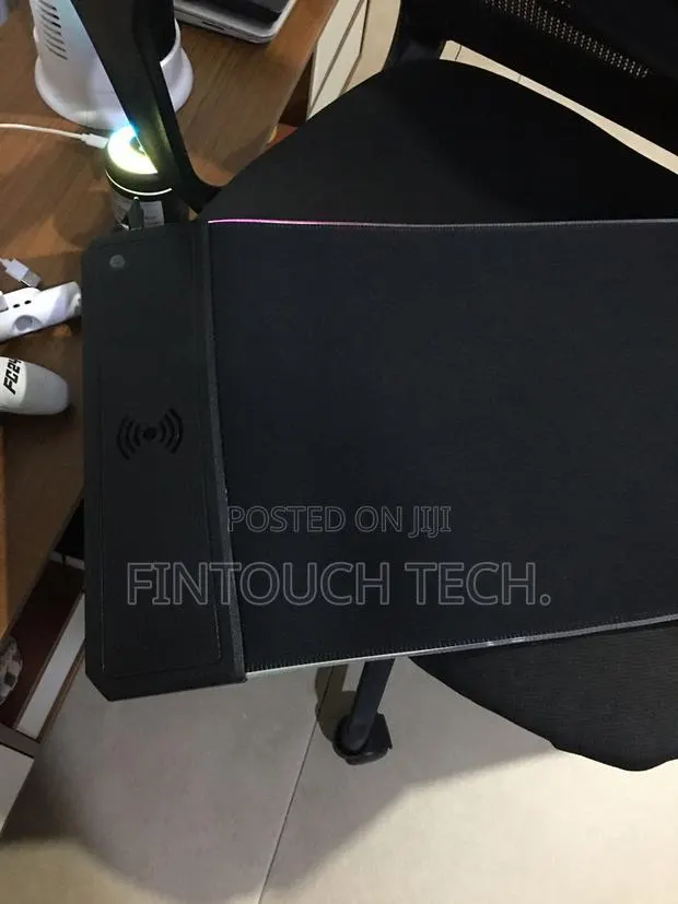 Large Mouse Pad With Wireless Charging Panel and RGB Lighting · Photo 1