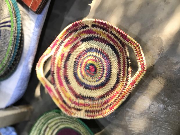 Placemat / Wall Decor / Fruit Basket (Straw Woven) · Photo 2