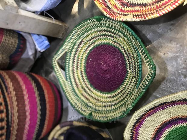 Placemat / Wall Decor / Fruit Basket (Straw Woven) · Photo 4