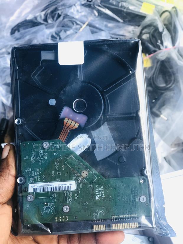 500GB Desktop Hard Drive · Photo 3
