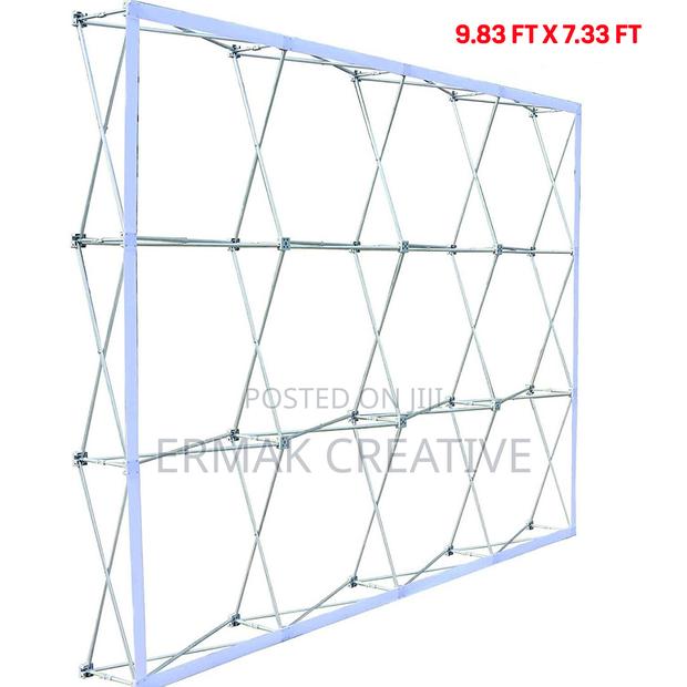 Portable Backdrop With Print ( Collapsible) · Photo 5