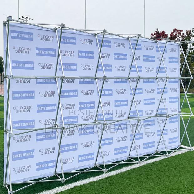 Portable Backdrop With Print ( Collapsible) · Photo 2