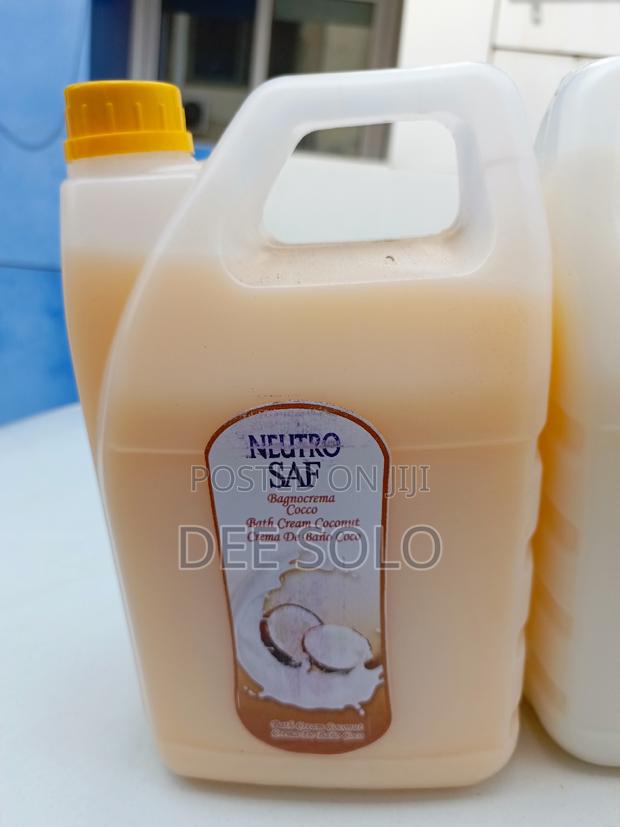 Body Shampoo for Bathing · Photo 4