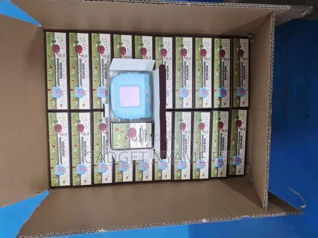 Rechargeable LED Card Display and Reader · Photo 5