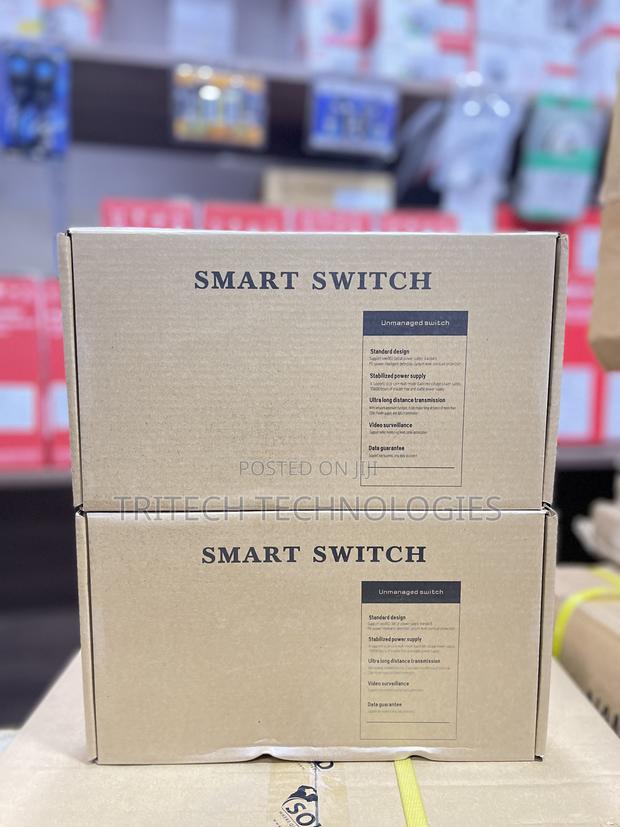 10port Smart Ai Poe Switch · Photo 3