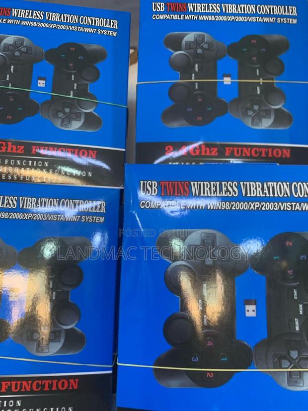 USB Twin Wireless Gamepad for PC - Black · Photo 1