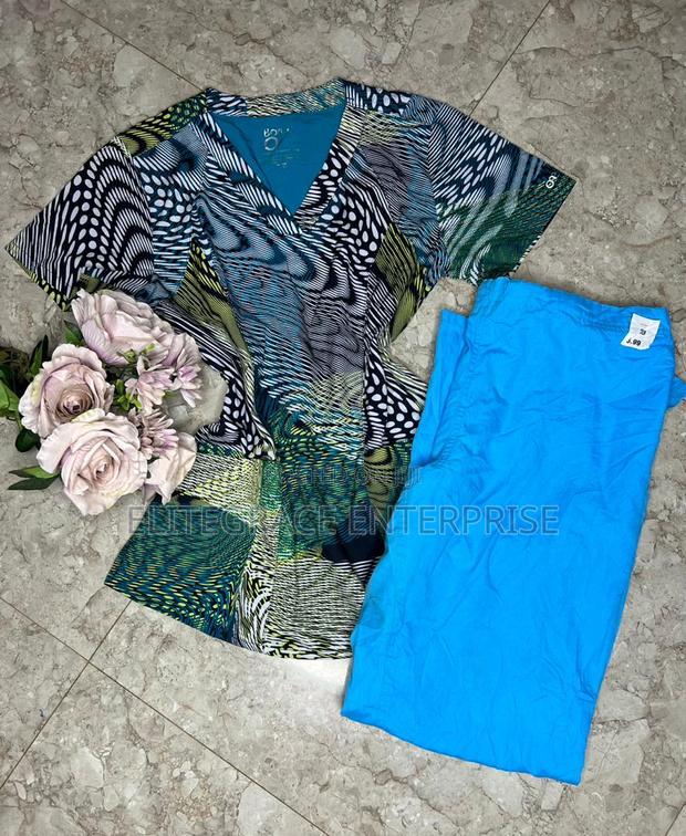 Hospital Scrubs (Nurses and Doctors) · Photo 4