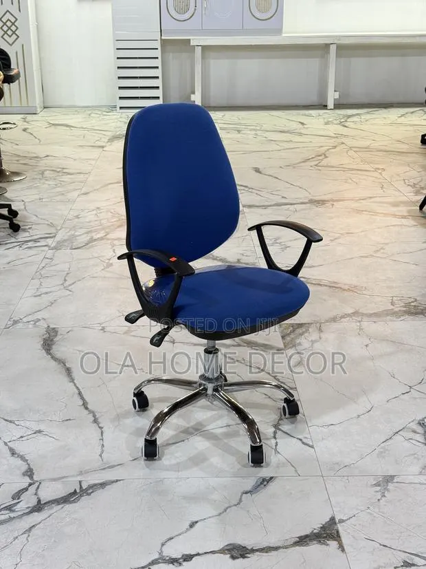 Office Chair · Photo 1