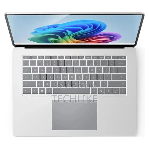 New Laptop Microsoft Surface Laptop 7 32GB Intel Core Ultra 7 SSD 512GB · Photo 1