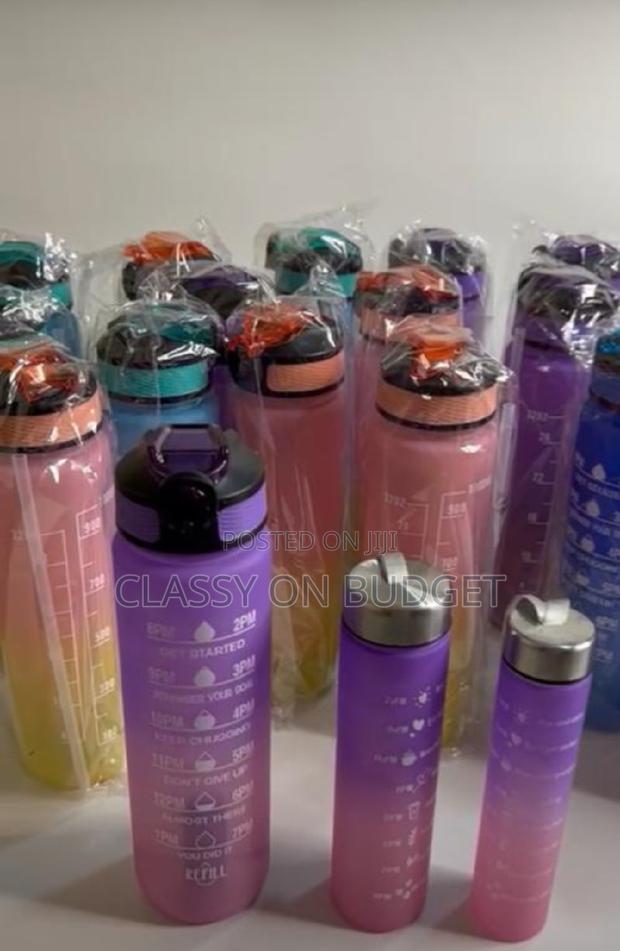 3 in 1 Water Bottle With Calibration · Photo 1