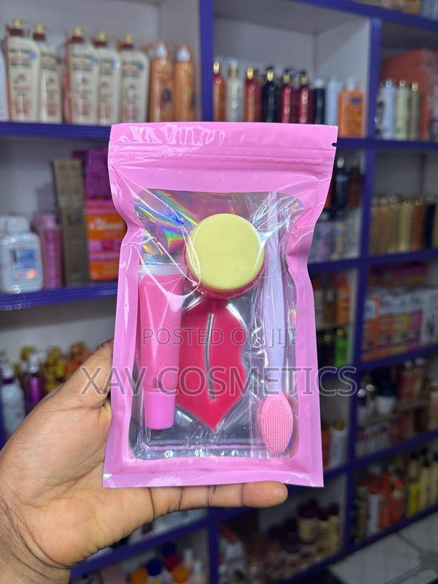 Pink Lip Lipcare Set · Photo 1