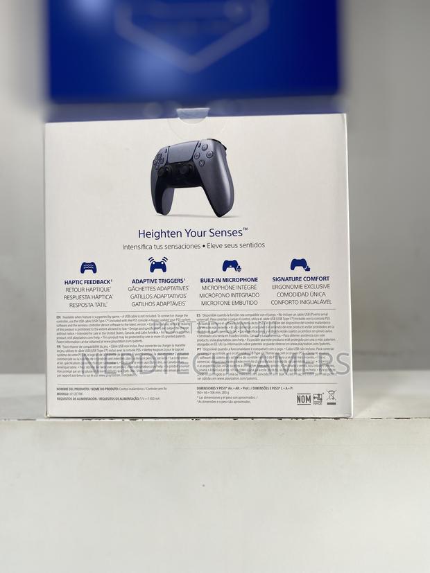 PS5 Dualsense Controller Silver · Photo 2